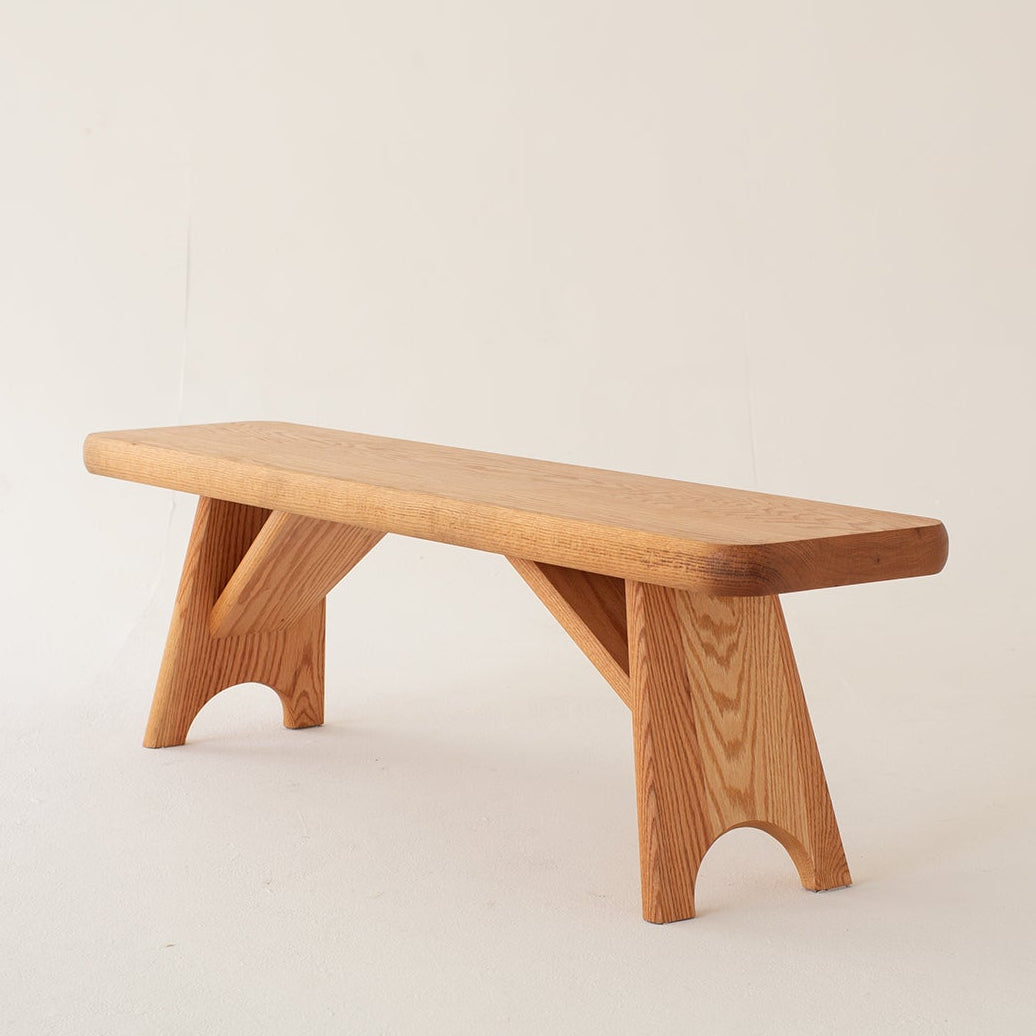 Melk Bench in Oak