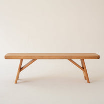 Melk Bench in Oak