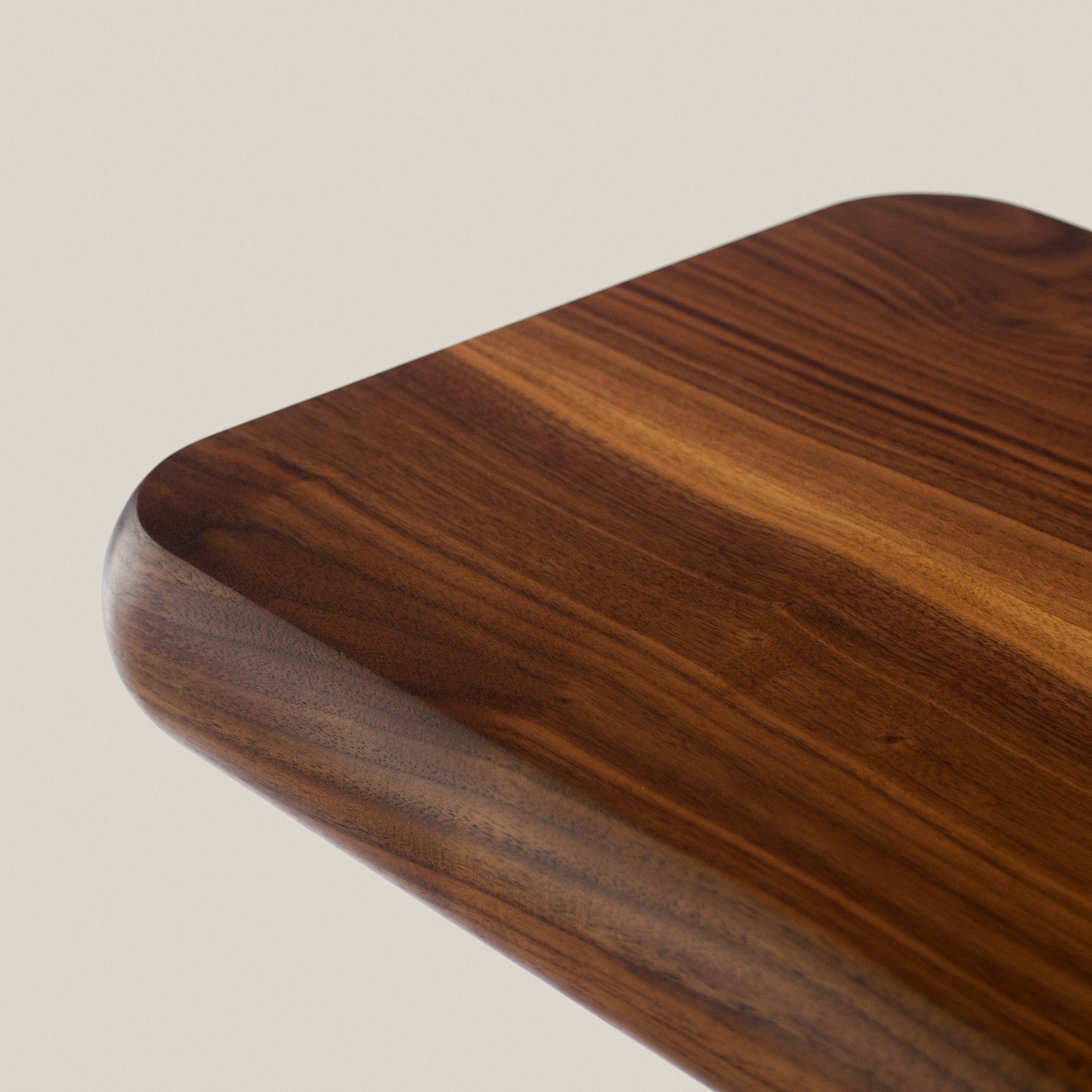 Walnut Melk Bench