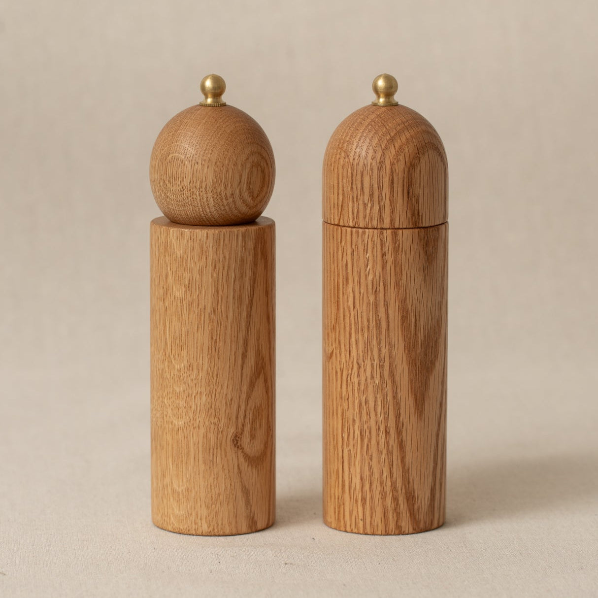 Handcrafted Salt &amp; Pepper Mill Set in Oak