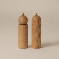 Handcrafted Salt &amp; Pepper Mill Set in Oak
