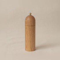 Handcrafted Salt &amp; Pepper Mill Set in Oak