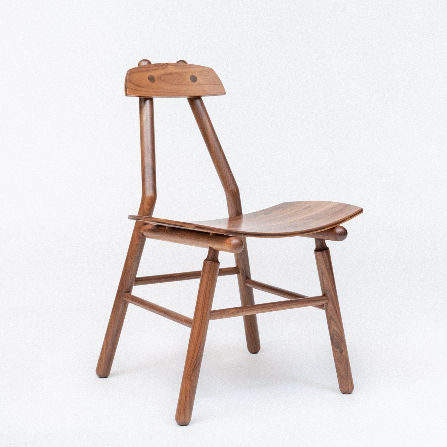 Sano Chair in Walnut